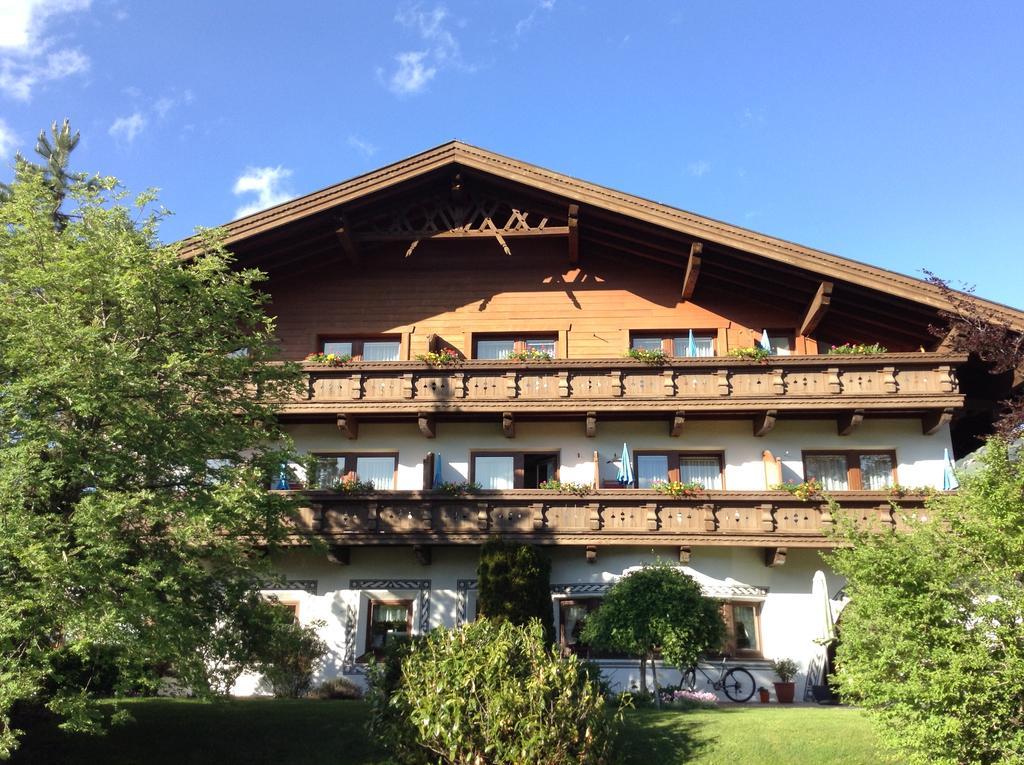 Hotel Garni Almhof Seefeld in Tirol Ngoại thất bức ảnh